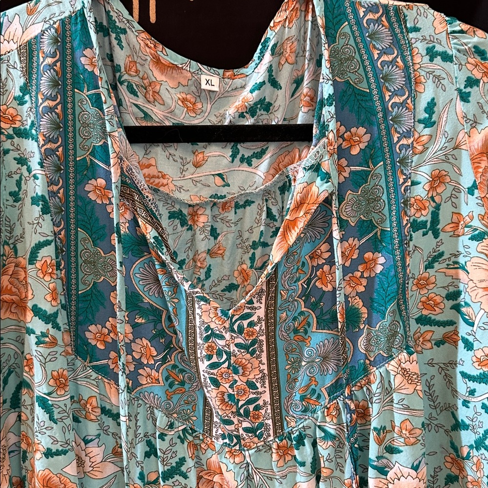 Green boho blouse - Picture 2 of 6